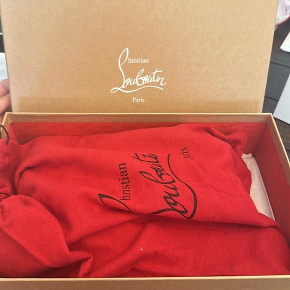 Christian Louboutin Large Loubi54 Crossbody White Leather Clutch - Picture 11 of 11